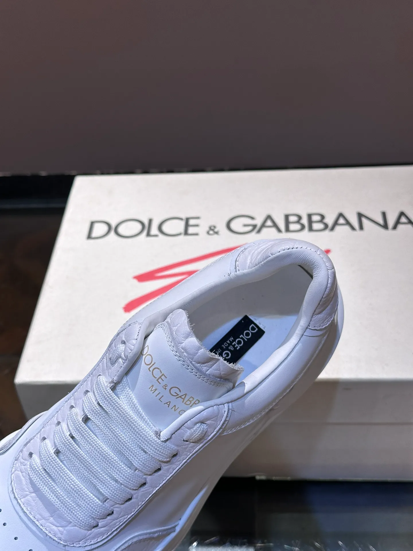 Men's shoes 💰p420 "DG" premium men's casual sports shoes! Made of imported top-grain cowhide, the color splicing is the finishing touch to the overall look. It is a must-have item to enhance your style. It is fashionable and versatile and can add luster to various looks. The exquisite design with unique dynamic vitality and modern atmosphere shows modern elegance. Size: 38-44